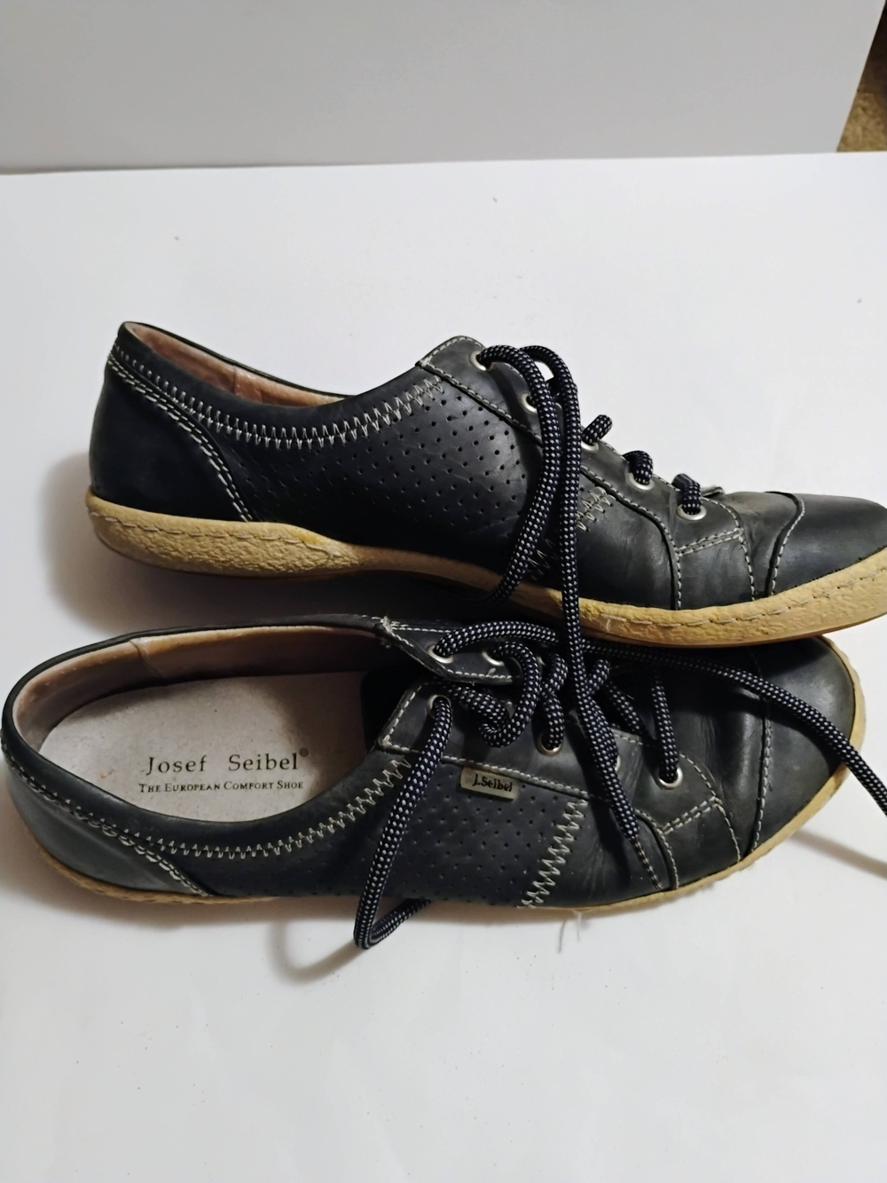 Josef Seibel Women's Black Leather Lace-Up Comfort Sneakers Eur 41